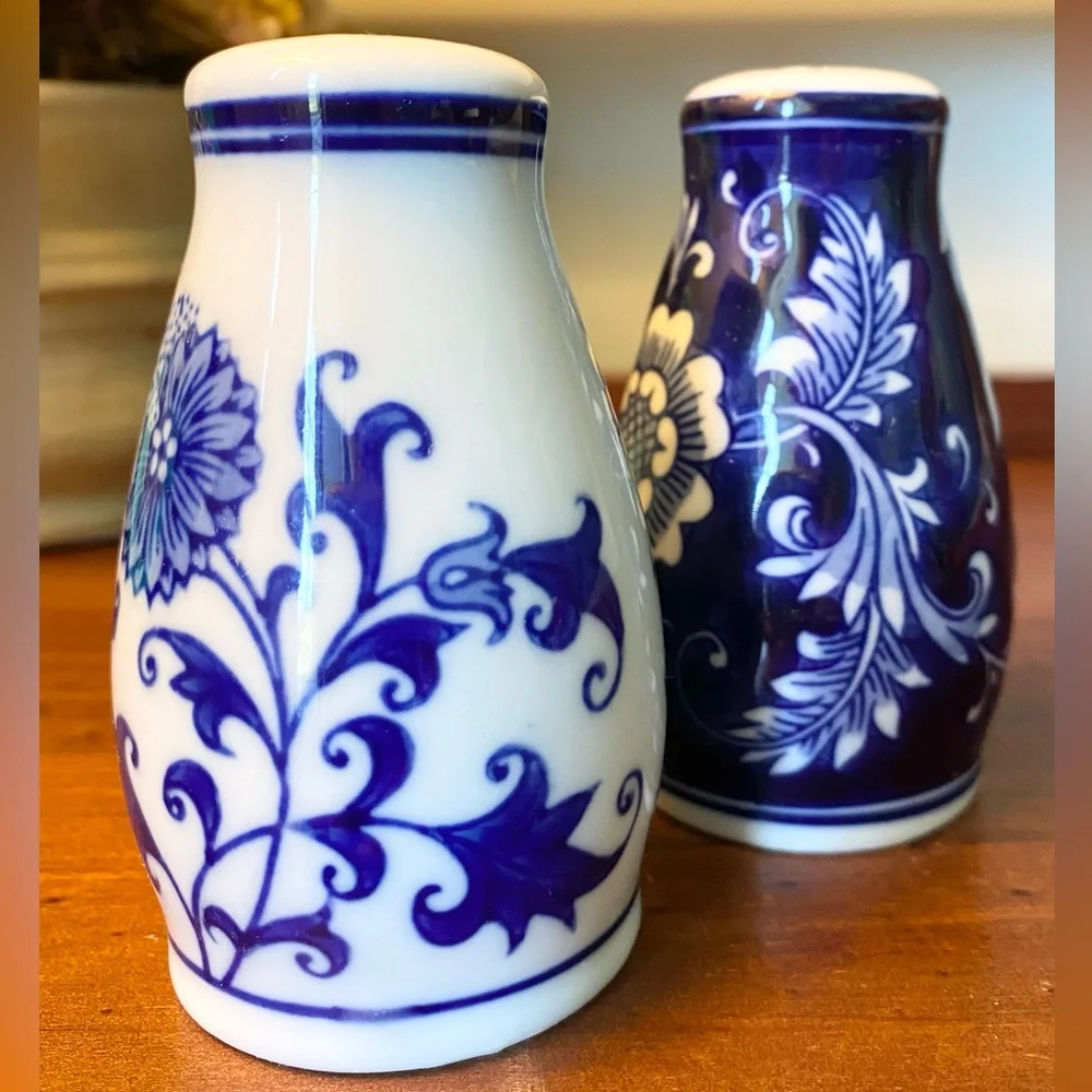 Pier 1 Vintage Blue and White Floral Scroll Design Salt and Pepper Set